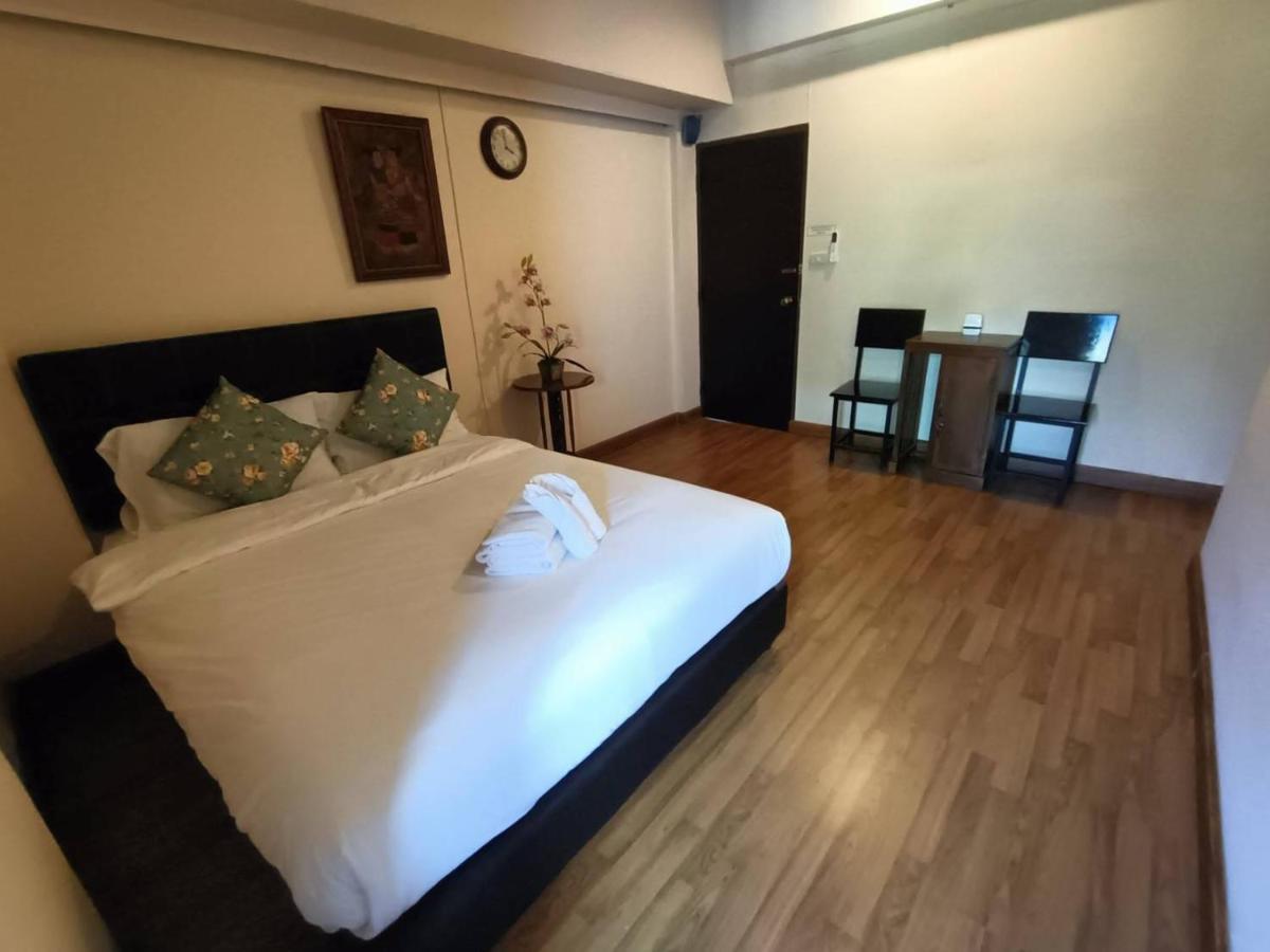 Soft Night Barzaar Auberge de jeunesse *