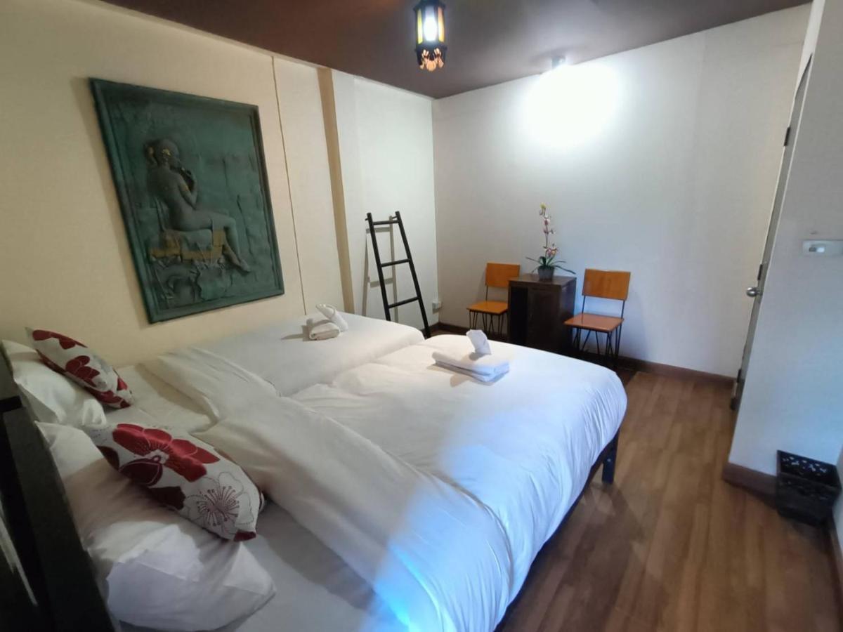 Auberge de jeunesse Soft Night Barzaar Chiang Mai